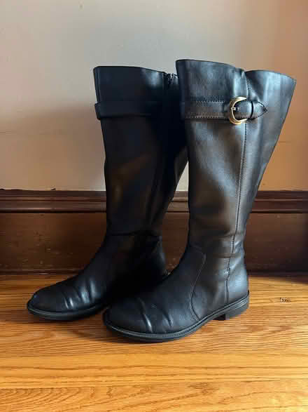 Photo of free Black Boots - Size 9M (Wood Ridge) #1