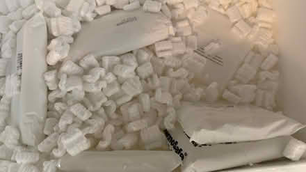 Photo of free Cooler, packing peanuts, ice packs (Clarendon metro,Arlington, VA) #3