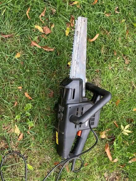 Photo of free Electric chainsaw Black and Decker (Chilton OX11) #1