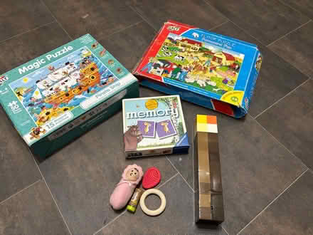 Photo of free Toys, games, some clothes.. will be a large bag! 2-6 yrs (Gracemount EH16) #1