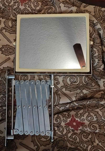 Photo of free 1x/5x mirror (Primos) #1