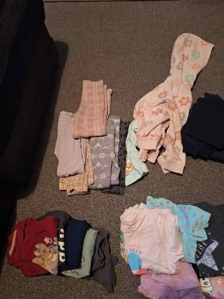 Photo of free Girls clothes - Age 4-5 years old (Southey Green S5) #2