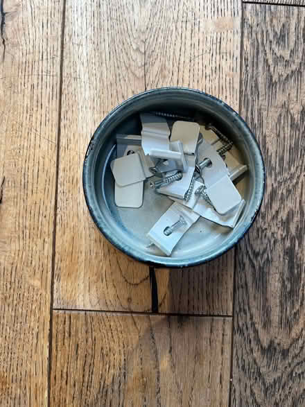 Photo of free Vertical blind tracks with fittings (Colliers Wood SW19) #4