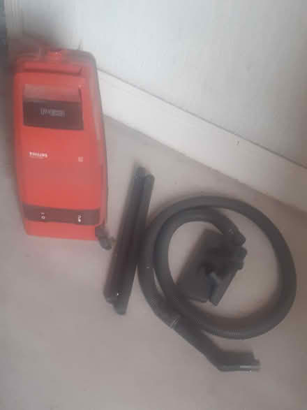 Photo of free Vacuum cleaner (Stockport SK3.) #3