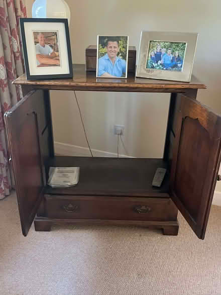 Photo of free TV cupboard -with 2 doors and lower drawer in reproduction d (Horsted Keynes RH17) #1