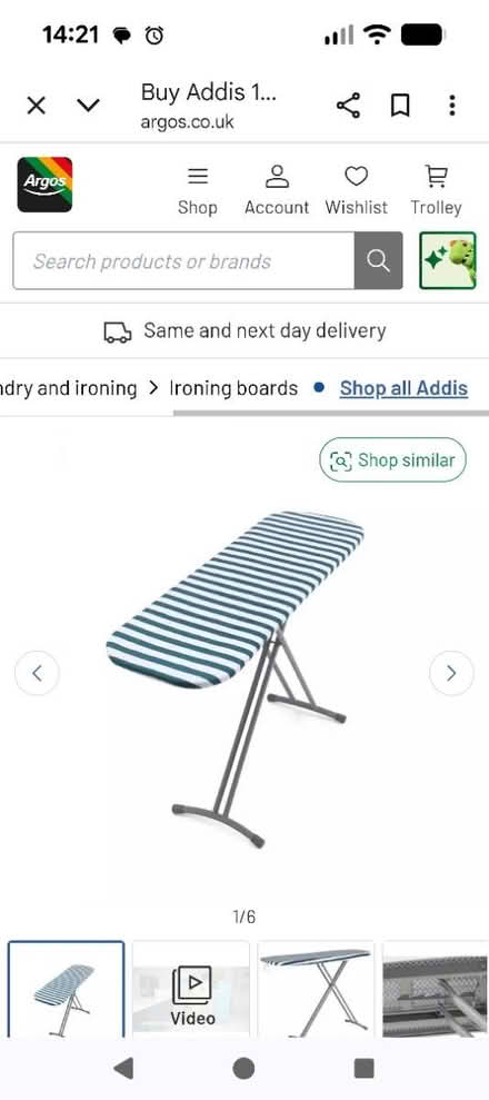Photo of Ironing board and iron (HR5) #1