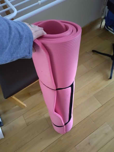Photo of free XL thick yoga mat (Hooley CR5) #1