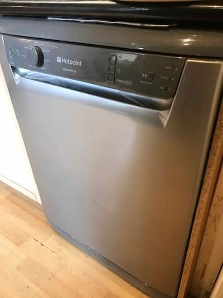 Photo of free Hotpoint dishwasher (Southfields SW18) #1
