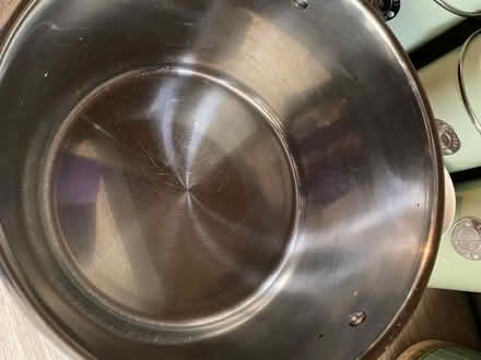 Photo of free Very large Pro Cook pan/saucepan (Stockland Green B23) #3
