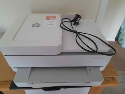 Photo of free HP printer-scanner (GU7 3AW) #1