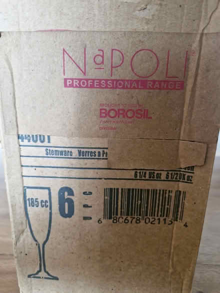 Photo of free Champagne Flutes (Sturdee Road) #3