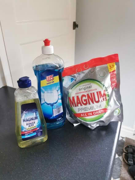 Photo of free Dishwasher tabs + rinse aid (Honor Oak) #1