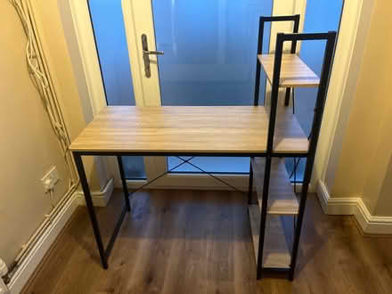 Photo of free Desk (BL8) #1