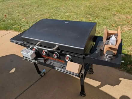 Photo of free 36" Blackstone Griddle (Leesburg (Exeter subdivision)) #1