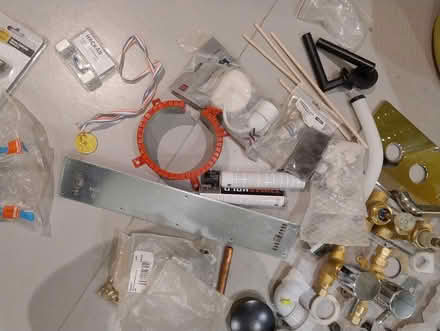 Photo of free Kitchen & Bathroom spares & DIY (nw6 6na) #2