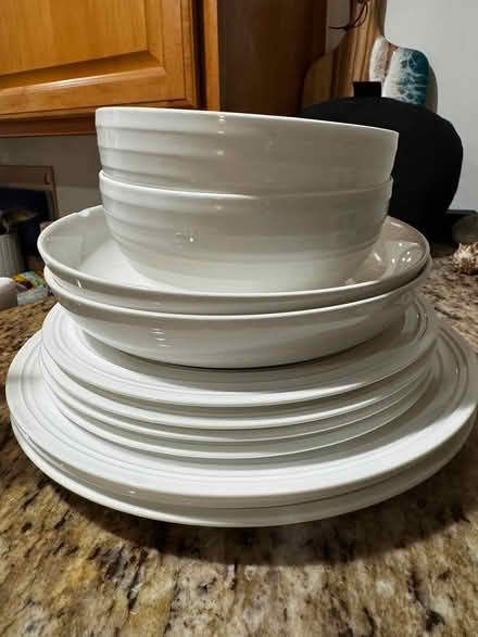 Photo of free White dish set (Southie) #1