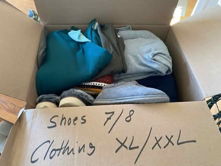 Photo of free Wonen‘s clothing and shoes (Edgewood) #1