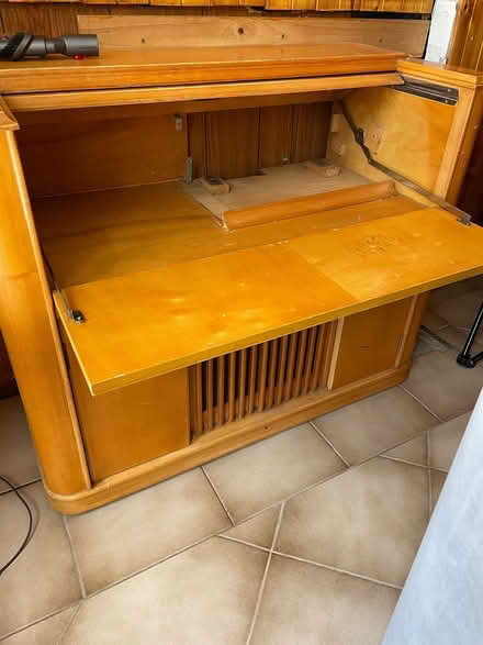 Photo of free Vintage speaker unit (Hillarys 6025) #2