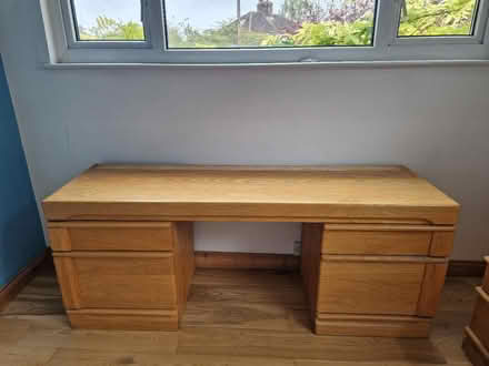Photo of free 60s oak dressing table (Cutteslowe OX2) #1