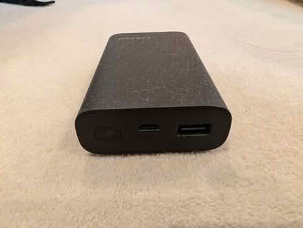 Photo of free Chuwi 10,000mAh power bank #2