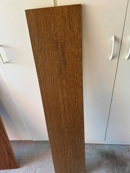 Photo of free Shelves (Orléans) #2