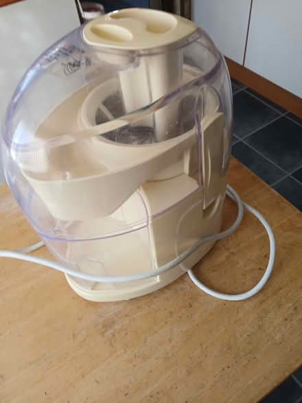 Photo of free Electric Juicer (PO7 Purbrook) #2
