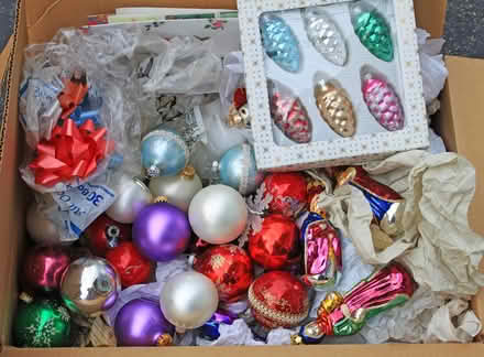 Photo of free Xmas Lights + Ornaments+ Garland (West Townsend) #2