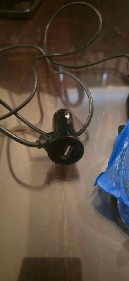 Photo of free Car holder wireless charger (UB1) #2