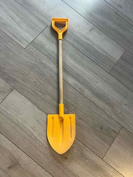 Photo of free Kids spade (Weston) #1