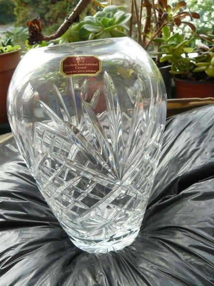 Photo of free Doulton international crystal cut glass vase (Kempsey WR5) #2