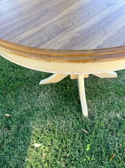 Photo of free Round dining table (23513) #3