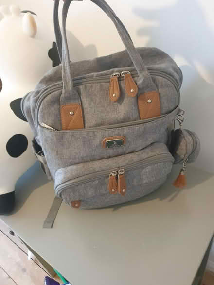 Photo of free Baby changing bag (Cr5 3rp) #1