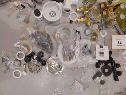 Photo of free Kitchen & Bathroom spares & DIY (nw6 6na) #4