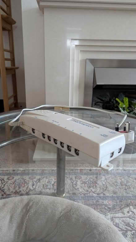 Photo of free PROception TV signal booster/splitter (Wellingborough NN8) #1