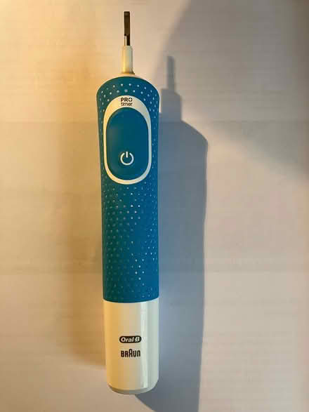 Photo of free Oral B Pro Timer & 3 heads (Kilcoole) #2