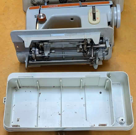 Photo of free Jones sewing machine (Oxford OX4) #3