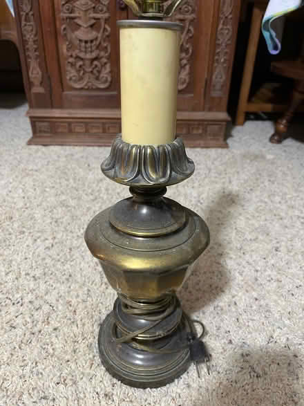 Photo of free Vintage Lamp #2 (Farmington Hills) #3