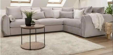 Photo of right hand corner sofa (Market Drayton TF9) #2