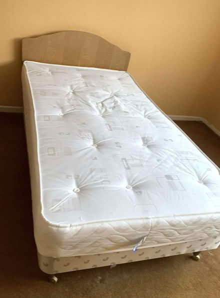 Photo of free Divan 36" single bed with mattress (Galgate LA2) #1