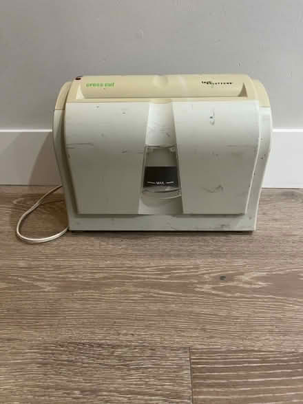 Photo of free Paper shredder (Near downtown Walnut Creek) #1