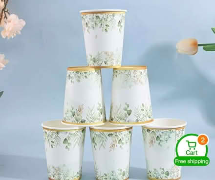 Photo of Paper cups or plastic (New Zealand DE22) #1