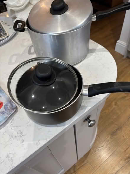 Photo of free pans (Hillcliffe WA4) #1