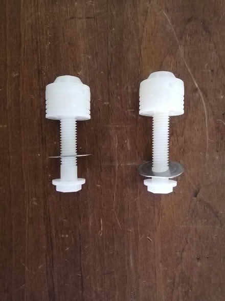 Photo of free Toilet Seat (Old Ottawa East) #4