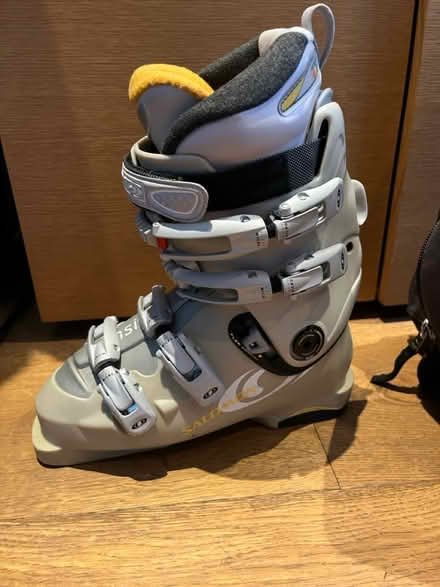Photo of free Women’s ski boots Uk 5.5 (I wear 4) (Hitchin Herts) #3