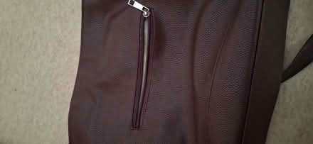 Photo of free used red long handle cross the body bag (Wigmore LU2) #4