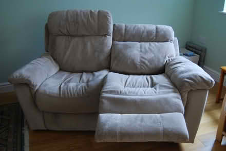 Photo of free Beige 2 seater velour reclining sofa (The Moravian Settlement DE72) #3