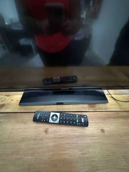 Photo of free Hitachi 42" 42HBT42UK TV (NE5 Cowgate) #2