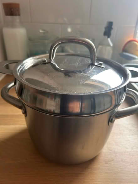 Photo of free Ikea pot & insert (TN24) #1