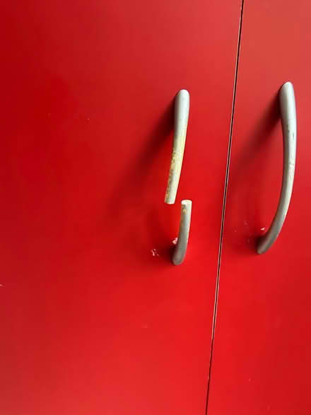 Photo of free Kids wardrobe and draw unit (B92 Hampton in Arden) #3