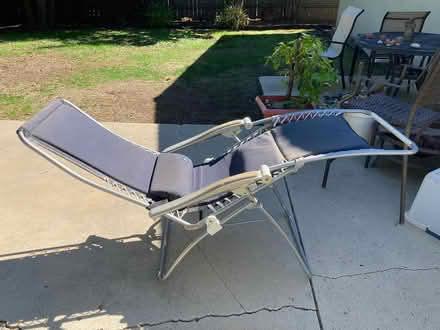 Photo of free LaFuma zero-g chair (bet Hodencamp & Hillcrest) #3